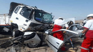 جان باختن ۴ نفر بر اثر تصادف پژو با کامیون در جاده تبریز